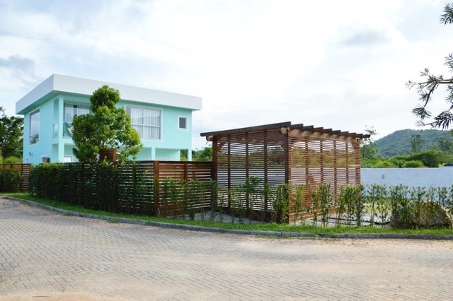 Casa em Condomínio - Venda - Florianópolis - SC - Canasvieiras