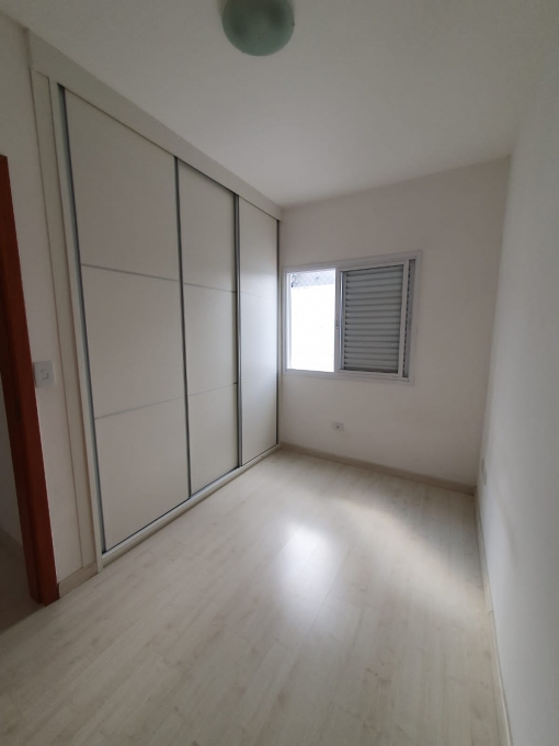 Casa em Condomínio - Venda - Taubaté - SP - Areão