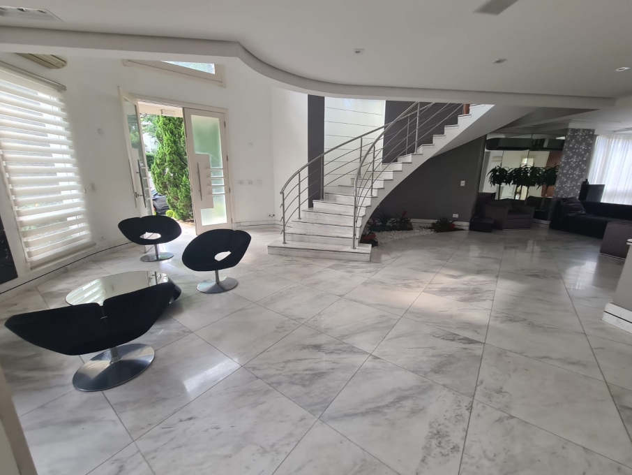 Casa em Condomínio - Venda - Barueri - SP - Alphaville Residencial Dois