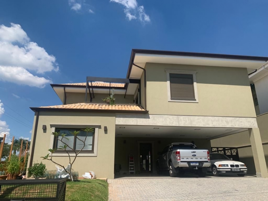 Casa em Condomínio - Venda - Valinhos - SP - Dois Córregos